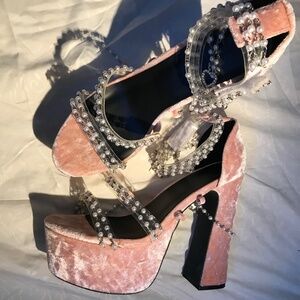 DollsKill Platform Pumps